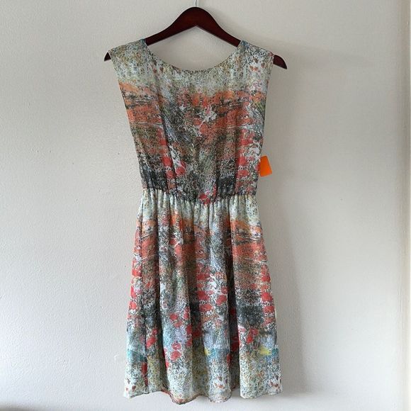 Alice + Olivia Floral Printed Mini Dress in Multicolor Silk Water colours - Picture 4 of 16